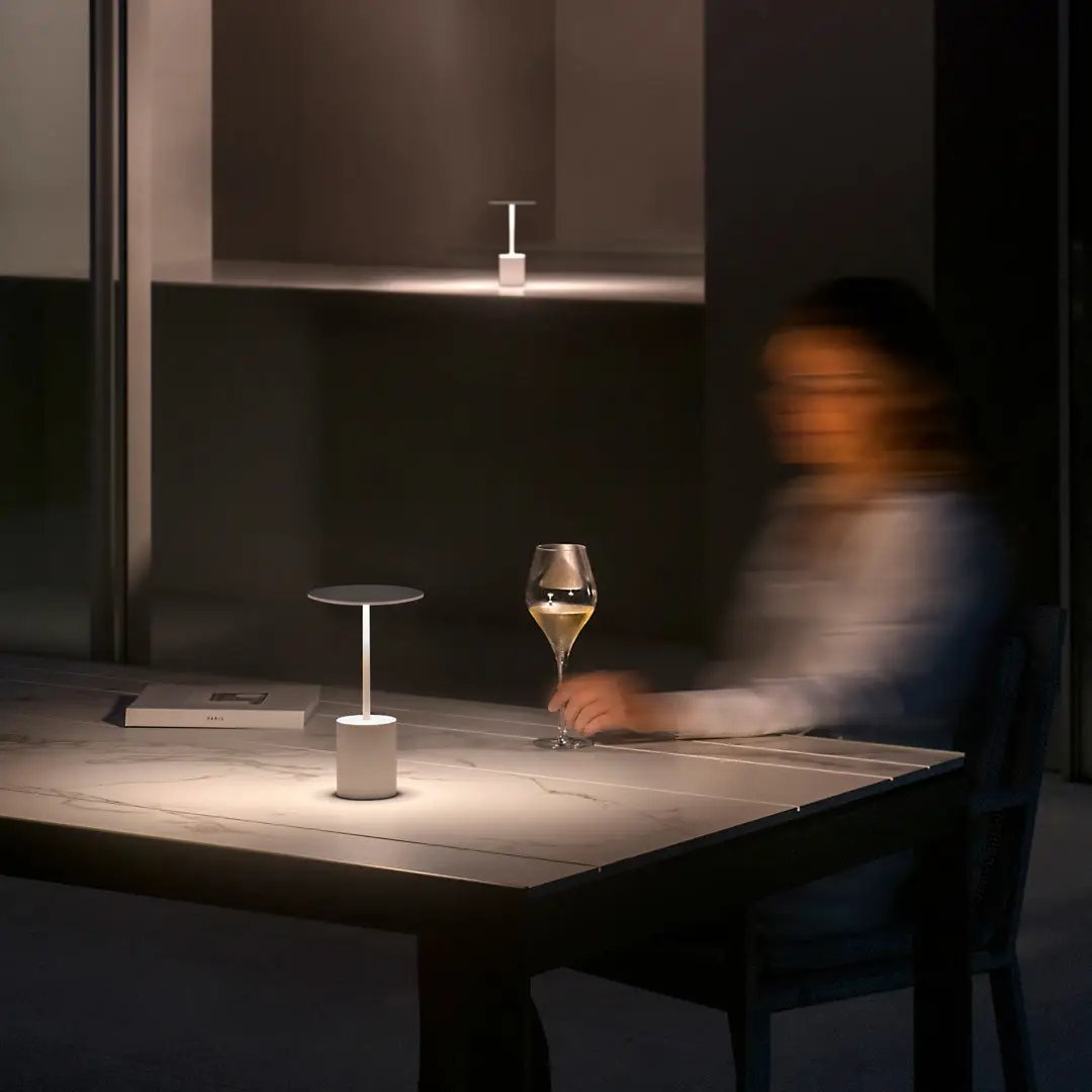 Yoru, Ambiente Wein
