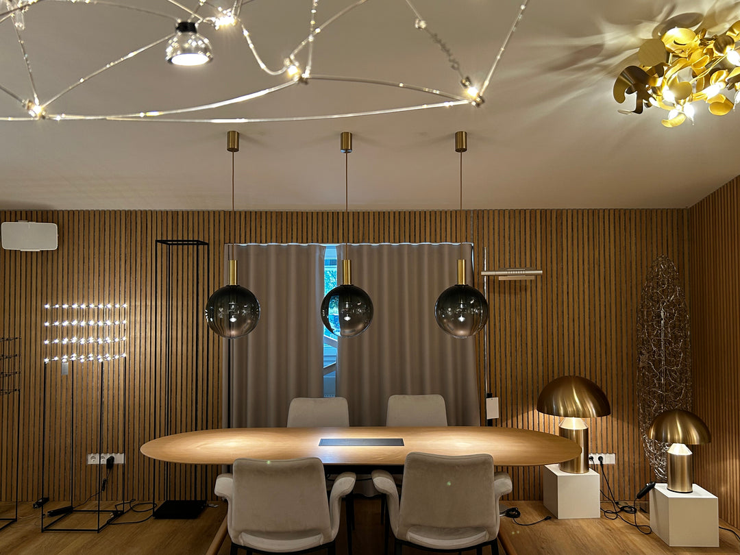 the loft Showroom Sasbach, Auswahl führender Leuchtenhersteller, Pendelleuchten