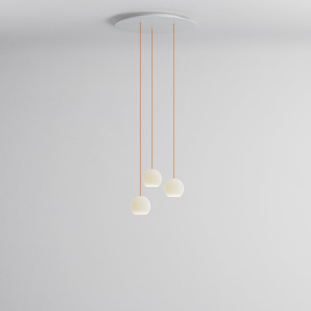 Komot, KOS Trio Small Baldachin rund, Weiss Orange, stilvolle Pendelleuchte