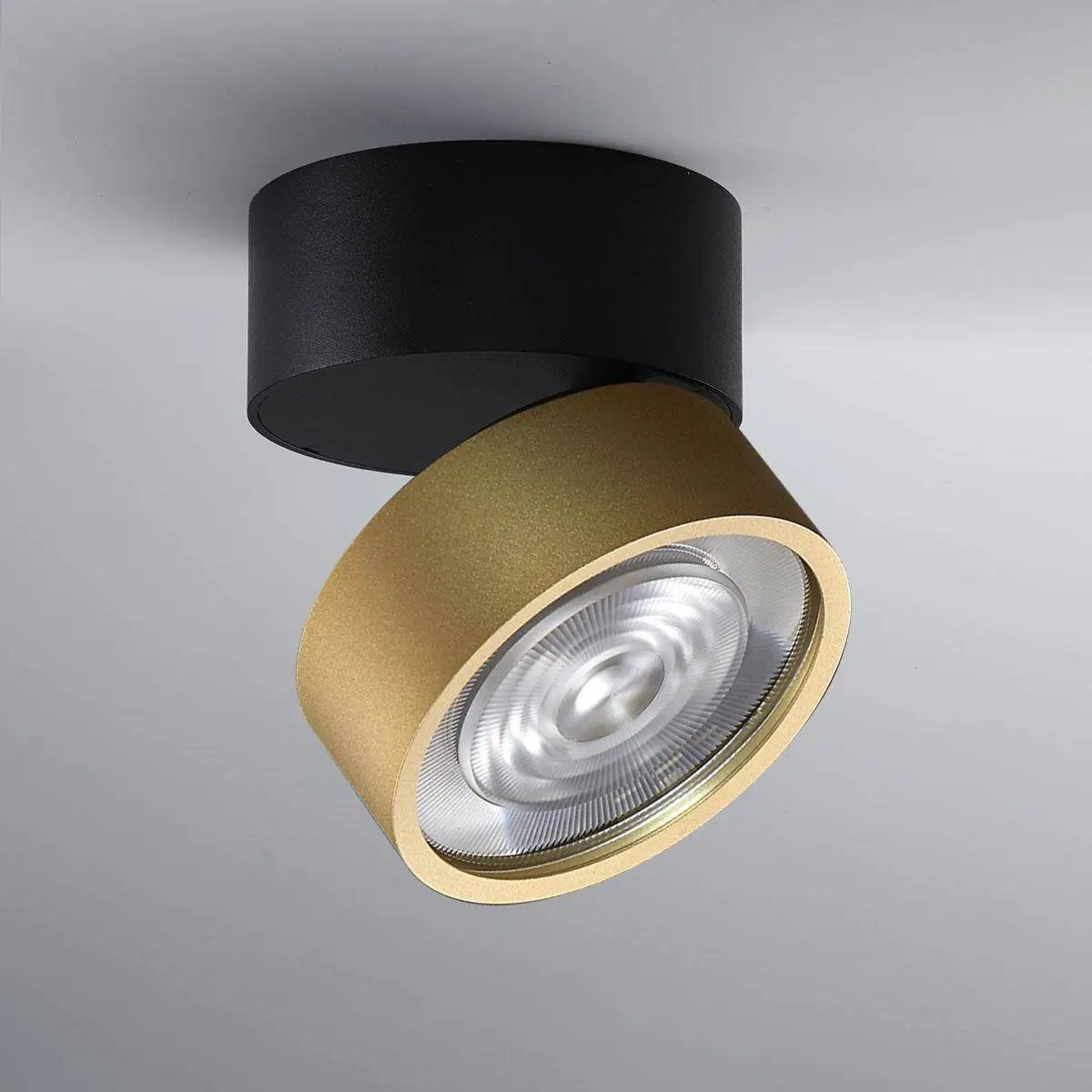 LUX-IT, Aufbaustrahler Swing Out 15,5W, Raumbild, flexible Deckenbeleuchtung
