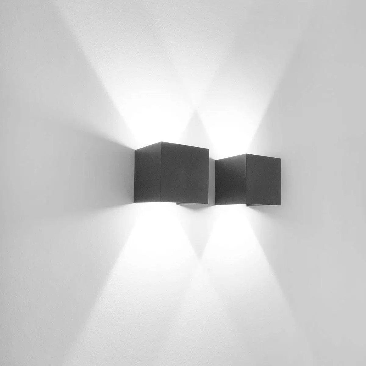 Sonluce, Wandleuchte Bico, Titan, moderne Außenleuchte